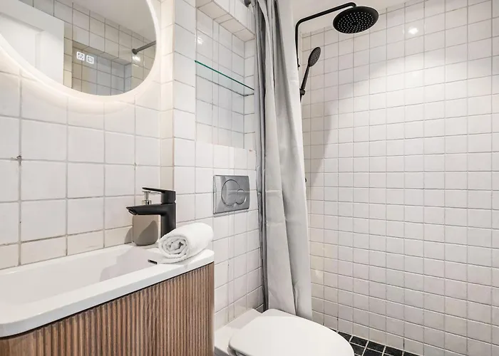 Apartman Spacious Gem In Old Town I New 2025 I 3 Bed 2 Bath