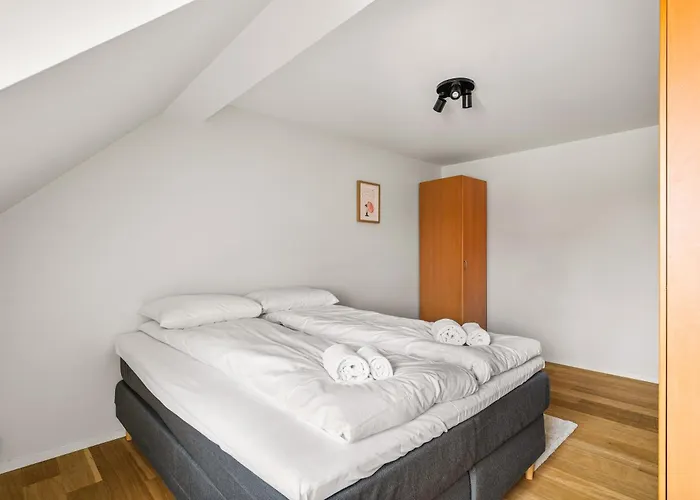 Apartman Spacious Gem In Old Town I New 2025 I 3 Bed 2 Bath *